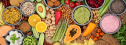 Power Up with Plants: Adding More Plant Foods to Your Plate | Les plantes, une source d'énergie : Ajouter plus d'aliments d'origine végétale à votre assiette