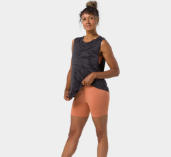 Manduka Shanti Tank w/ Santosha Logo