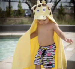 Giraffe Hooded Towel For Toddlers Ages 2 To 8 Years Old