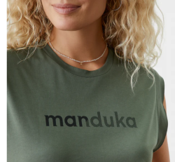 Manduka Warrior Tee (Black + Earth)