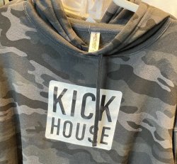 Crop Hoodie/Black Camo