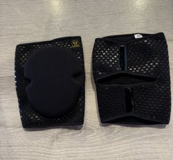 Black Grip Knee Pads