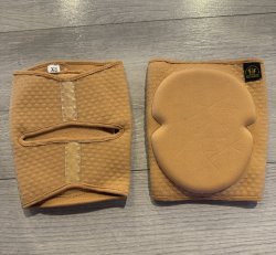 Nude Grip Knee Pads