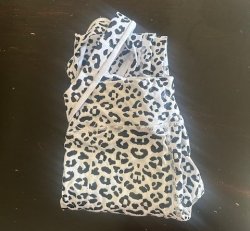 Superfly Honey Snow Leopard Sticky Leggings (Xs)