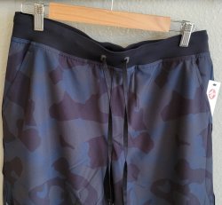 Manduka Black CAMO Agility Short