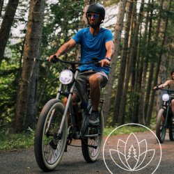 Lune, flot & feu avec location de vélo