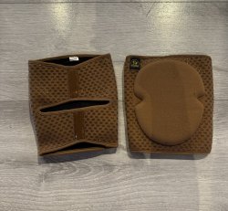Brown grip knee pads