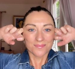 FACE YOGA Class  & GUA SHA