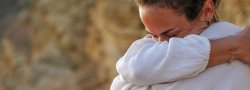 Confidence from Within: A Hypnosis Journey to Self-Acceptance