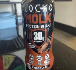 Jocko Molk Chocolate Protein Shake