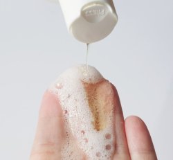 Jan Marini ~ C-Esta Cleansing Gel