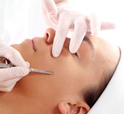 Dermaplaning Add-On