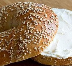 Bagels & Cream Cheese (15 bagels)