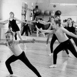 Contemporary for Kids, ages 8-13 (13-week Fall Registration)