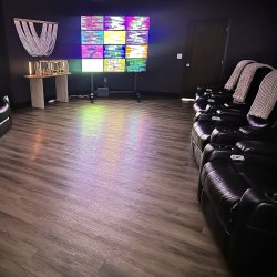 Introductory Offer (6) Hours of The Light Room