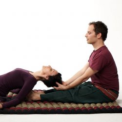 Thai Yoga session w/Shannon - 1 hour