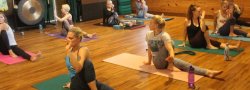RYS-200 Weekend Yoga Teacher Training