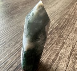 Green Moss Agate Point
