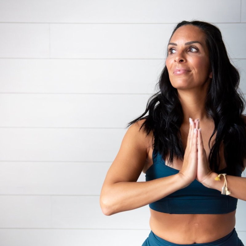 Vin / Yin Yoga Flow (Vinyasa/Yin Combo) Warm/Low to no Humidity
