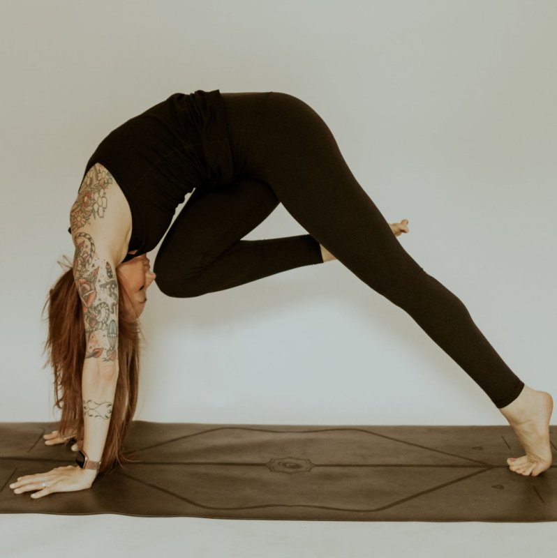 Gentle Yoga (WARM)