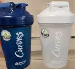 Curves Blender Bottle (US)