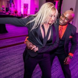 Salsa 16 classes (4 mois - 4 months)