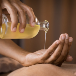 60 Minute Aromatherapy Massage