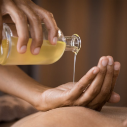 90 Minute Aromatherapy Massage