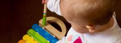Baby "Littlest Beats" Classes Saturdays 10:40am - 11:10am with Darcy - spots available!